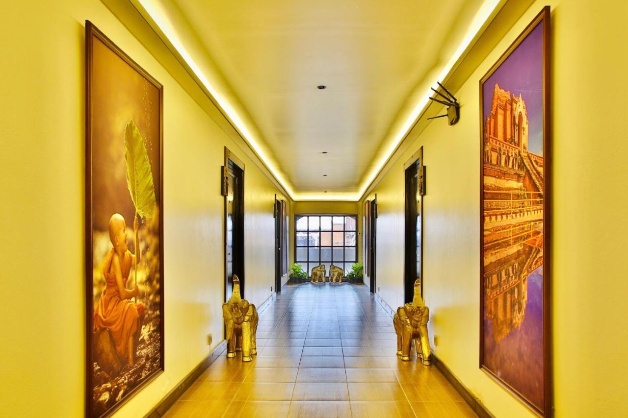 Thapaeplacehotel Chiang Mai Exterior photo