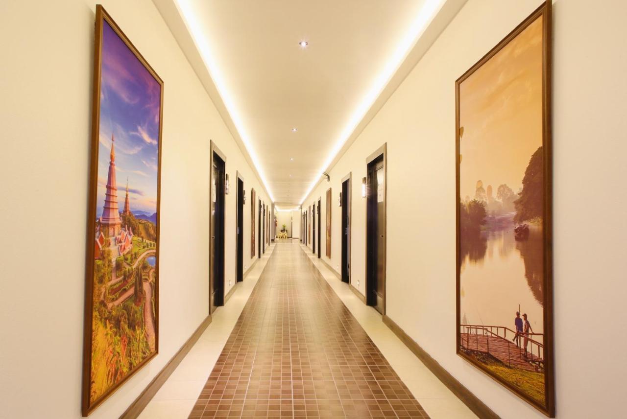 Thapaeplacehotel Chiang Mai Exterior photo